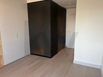 Apartamento T3 para Venda em Carnaxide e Queijas
