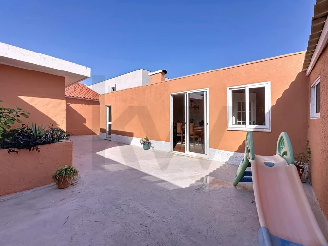 Moradia T3 para Venda em Esmoriz Foto 5