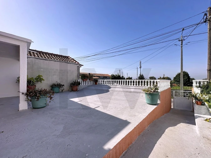 Moradia T3 para Venda em Esmoriz Foto 2