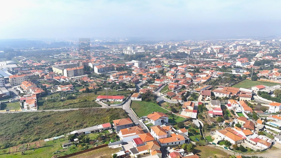 Moradia T3 para Venda em Esmoriz Foto 41