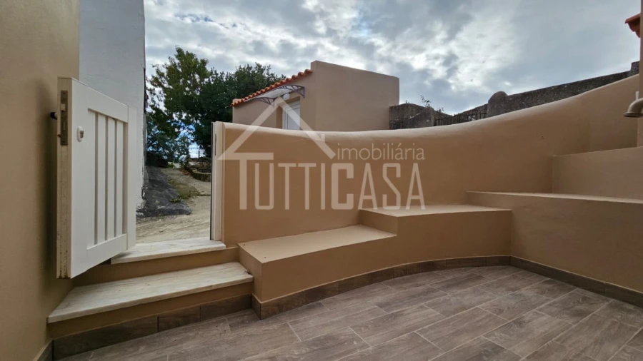 Moradia T2 para Venda em Venda do Pinheiro e Santo Estêvão das Galés Foto 27