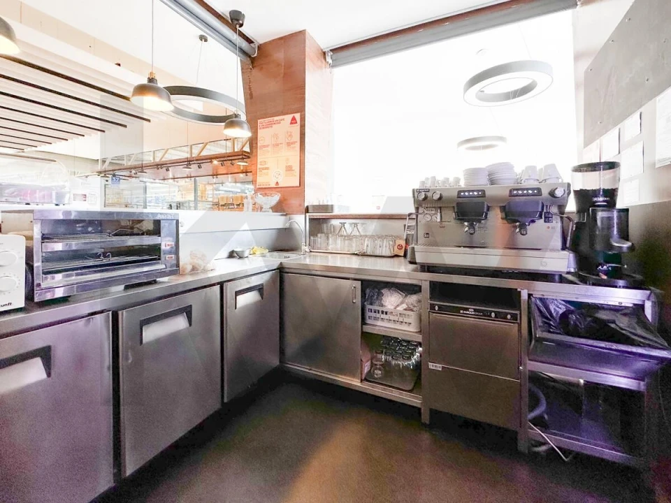 Negócio para Trespasse em Santa Iria de Azoia, São João da Talha e Bobadela Foto 15