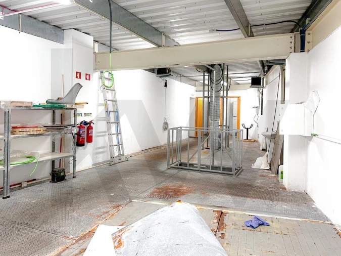 Negócio para Trespasse em Santa Iria de Azoia, São João da Talha e Bobadela Foto 17