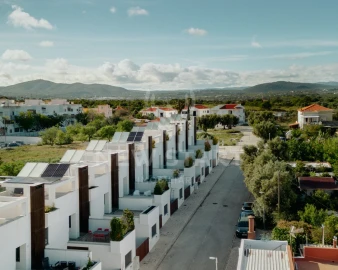 Moradia T3 para Venda em Moncarapacho e Fuseta