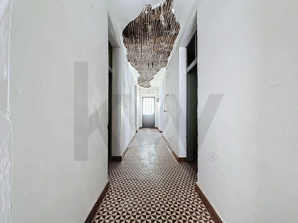 Moradia T4 para Venda em Cuba Foto 3