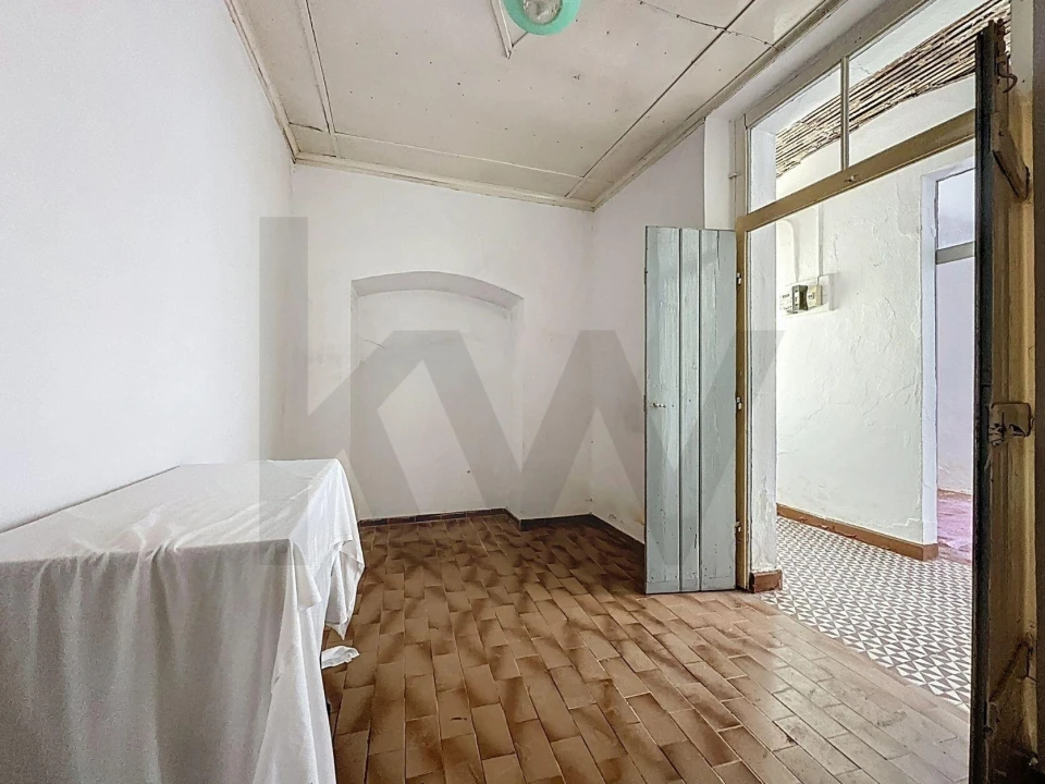 Moradia T4 para Venda em Cuba Foto 9