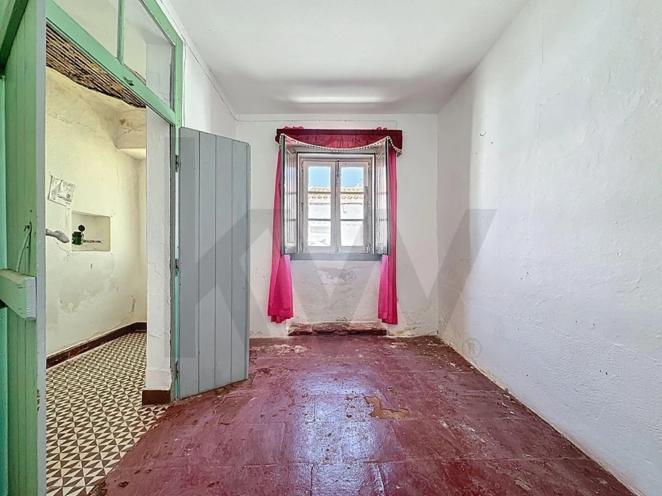 Moradia T4 para Venda em Cuba Foto 6