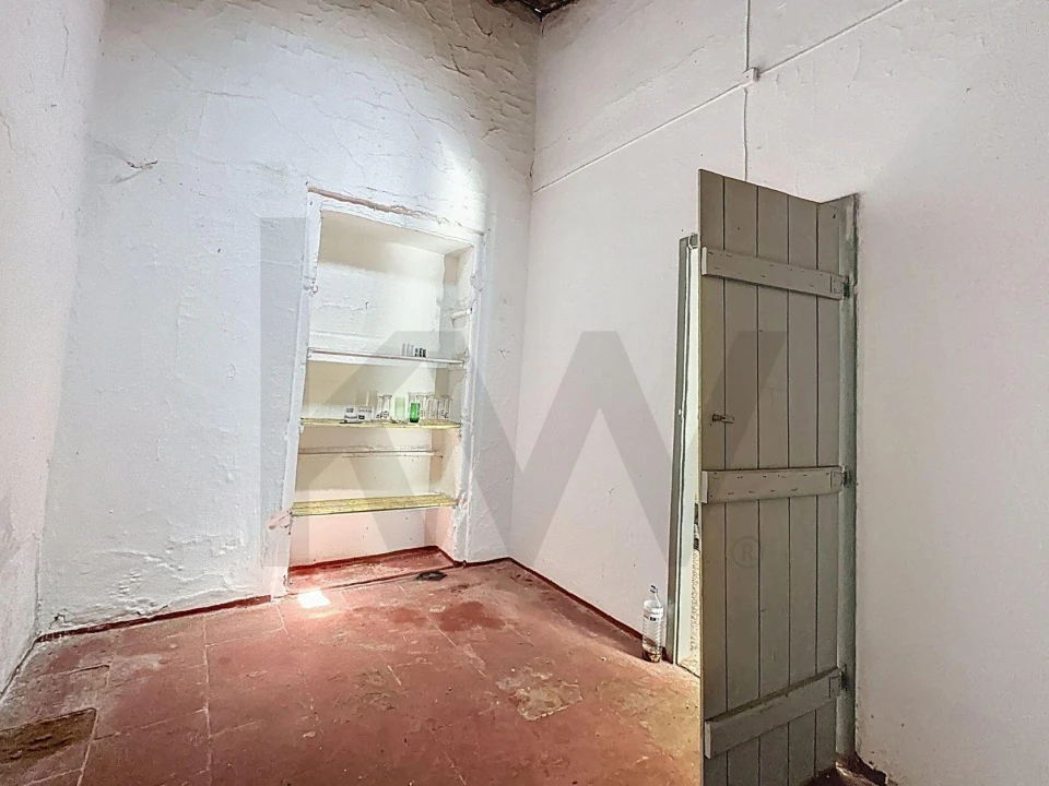 Moradia T4 para Venda em Cuba Foto 23