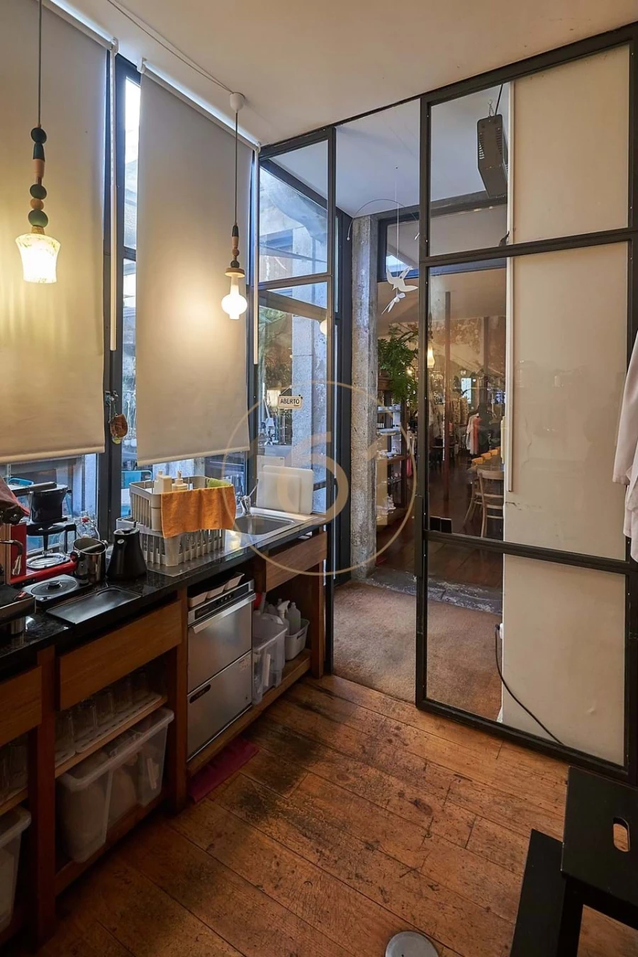 Negócio para Venda em Cedofeita, Santo Ildefonso, Sé, Miragaia, São Nicolau e Vitória Foto 4