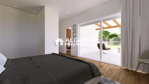 Moradia T4 para Venda em Quarteira