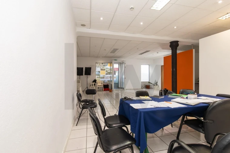 Moradia T5 para Venda em Lagoa (Nossa Senhora do Rosario) Foto 66