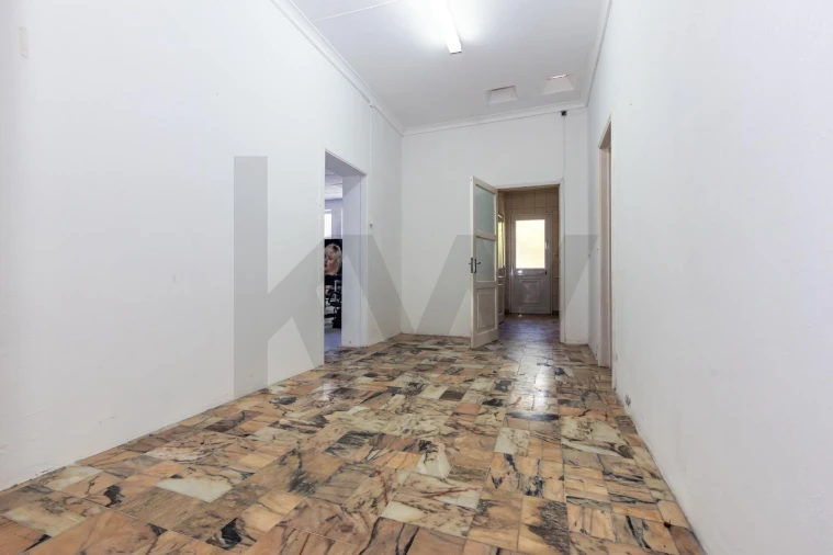 Moradia T5 para Venda em Lagoa (Nossa Senhora do Rosario) Foto 45