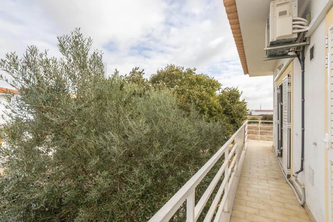 Moradia T4 para Venda em Alhos Vedros Foto 24