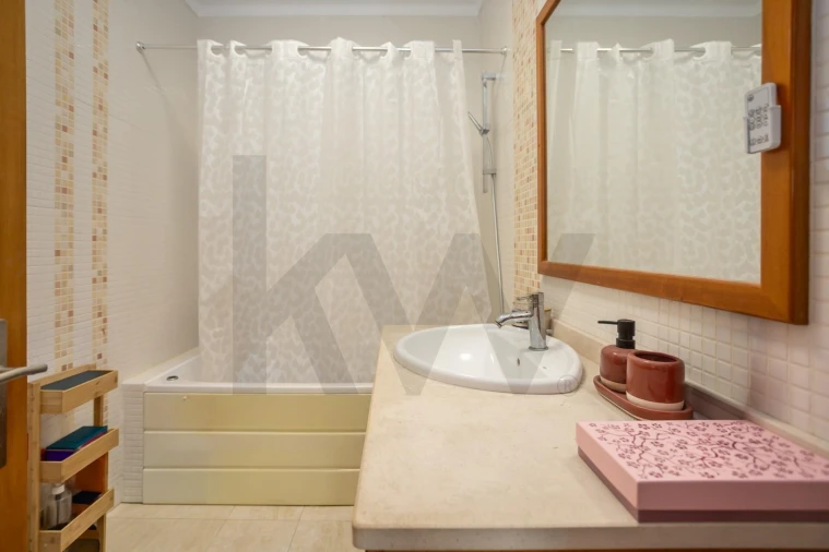 Moradia T4 para Venda em Alhos Vedros Foto 22