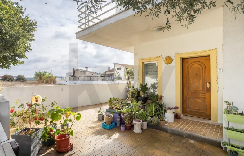 Moradia T4 para Venda em Alhos Vedros Foto 32