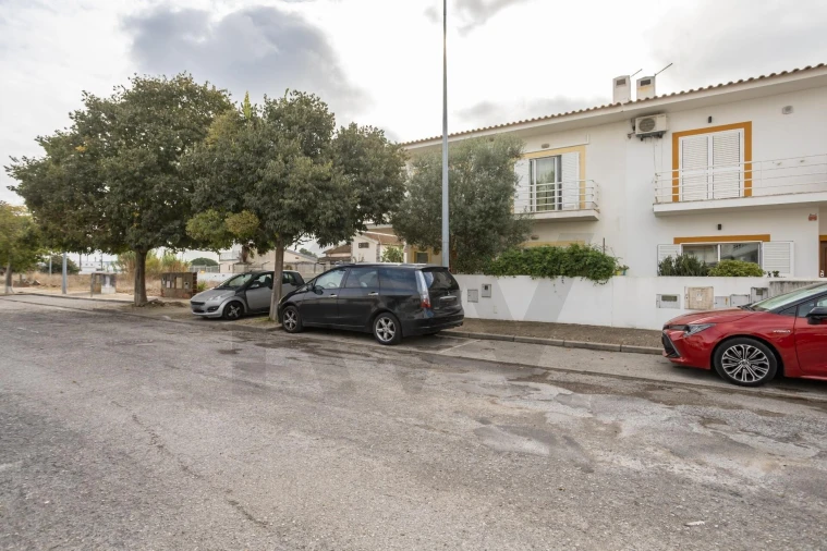 Moradia T4 para Venda em Alhos Vedros Foto 34