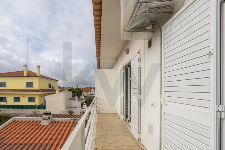 Moradia T4 para Venda em Alhos Vedros Foto 20