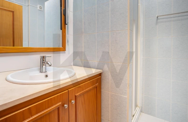 Moradia T4 para Venda em Alhos Vedros Foto 23