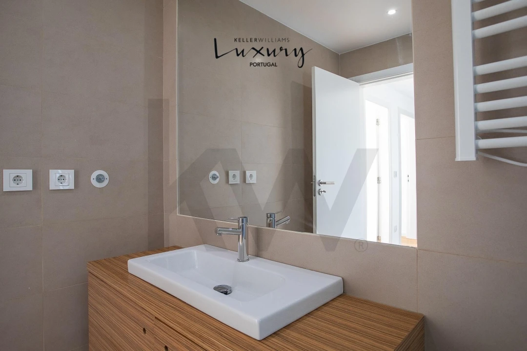 Moradia T5 para Venda em Algés, Linda-A-Velha e Cruz Quebrada-Dafundo Foto 72