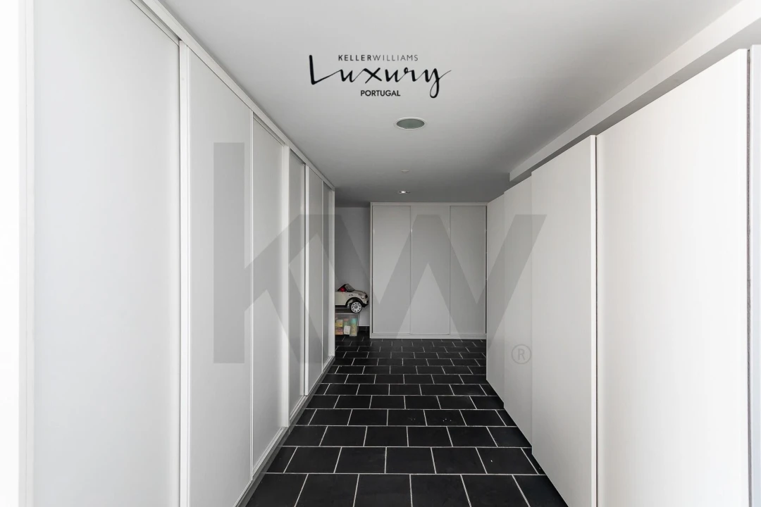 Moradia T5 para Venda em Algés, Linda-A-Velha e Cruz Quebrada-Dafundo Foto 82