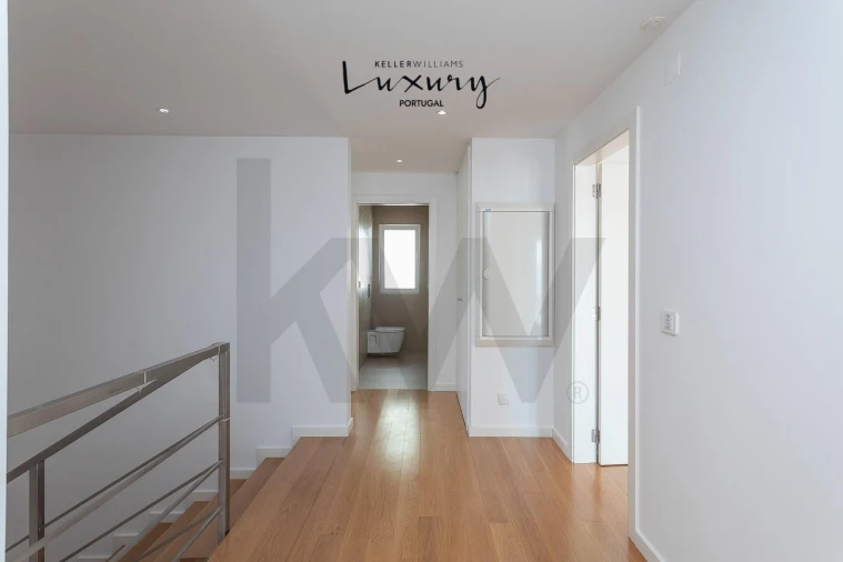 Moradia T5 para Venda em Algés, Linda-A-Velha e Cruz Quebrada-Dafundo Foto 41