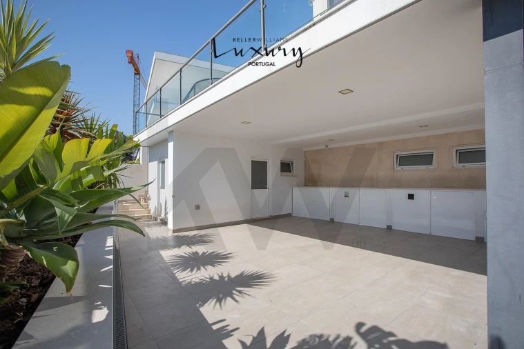 Moradia T5 para Venda em Algés, Linda-A-Velha e Cruz Quebrada-Dafundo Foto 85