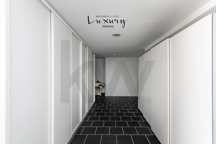 Moradia T5 para Venda em Algés, Linda-A-Velha e Cruz Quebrada-Dafundo Foto 82