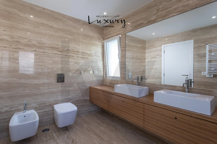 Moradia T5 para Venda em Algés, Linda-A-Velha e Cruz Quebrada-Dafundo Foto 53