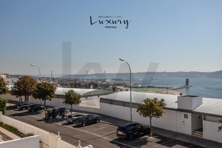 Moradia T5 para Venda em Algés, Linda-A-Velha e Cruz Quebrada-Dafundo Foto 68