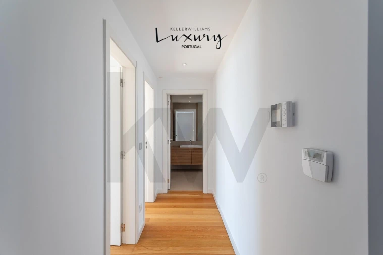 Moradia T5 para Venda em Algés, Linda-A-Velha e Cruz Quebrada-Dafundo Foto 73