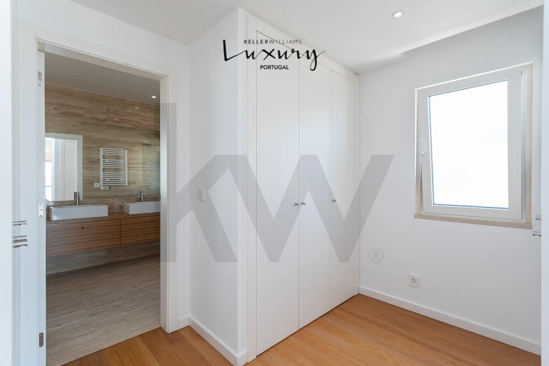 Moradia T5 para Venda em Algés, Linda-A-Velha e Cruz Quebrada-Dafundo Foto 51