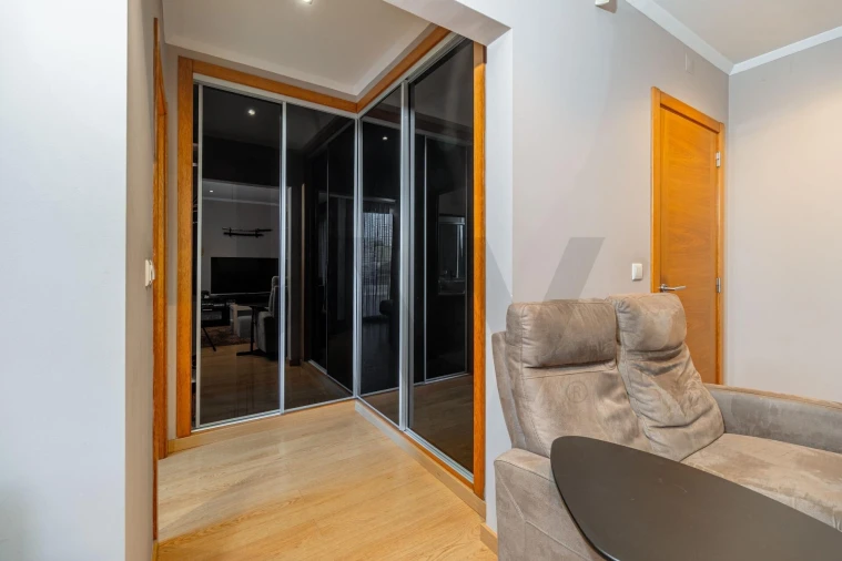 Moradia T4 para Venda em Almargem do Bispo, Pêro Pinheiro e Montelavar Foto 17