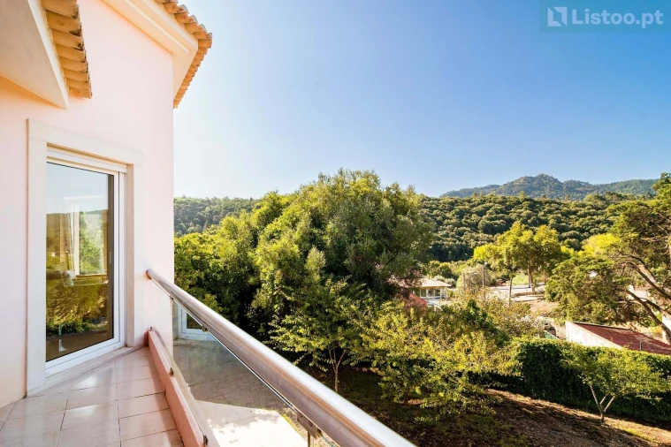 Moradia T4 para Venda em Agualva e Mira-Sintra Foto 19