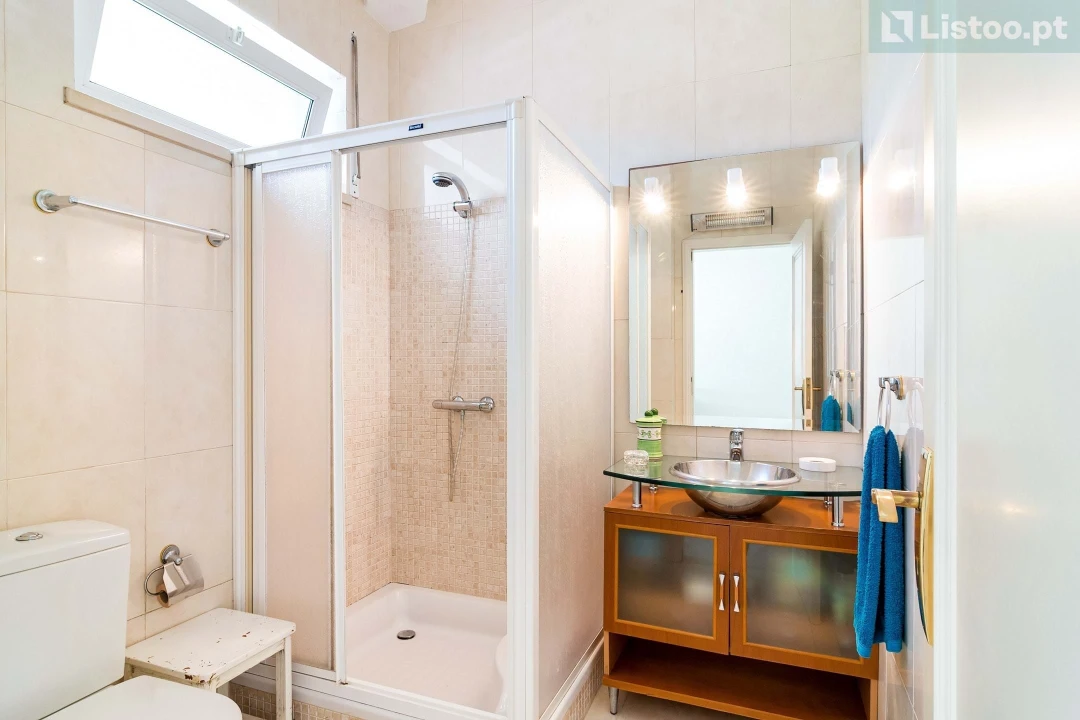 Moradia T4 para Venda em Agualva e Mira-Sintra Foto 13