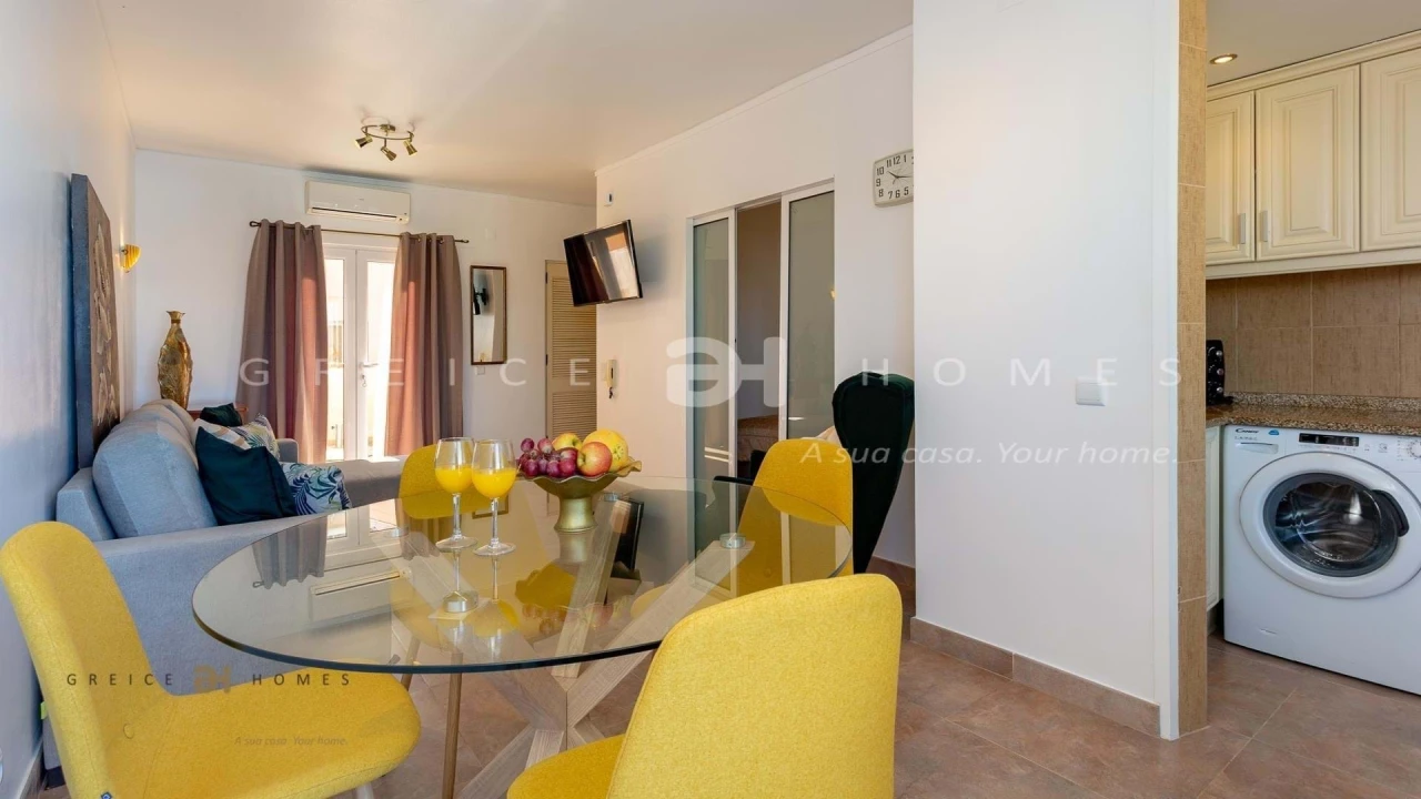 Apartamento T1 para Venda em Quarteira Foto 2