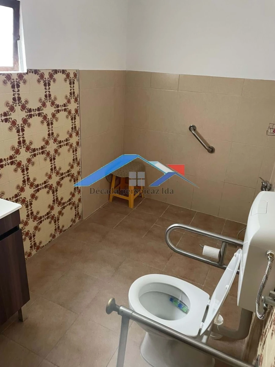 Quinta T4 para Venda em Branca Foto 8