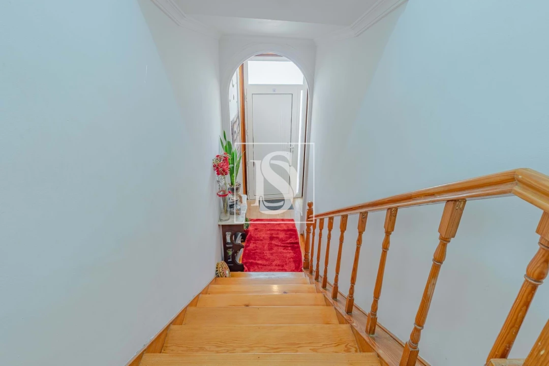 Moradia T4 para Venda em Custoias Foto 16