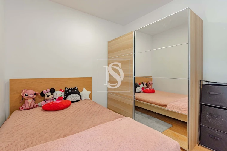 Moradia T4 para Venda em Custoias Foto 30