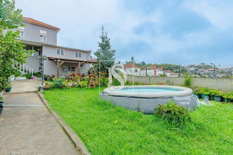 Moradia T4 para Venda em Custoias Foto 8