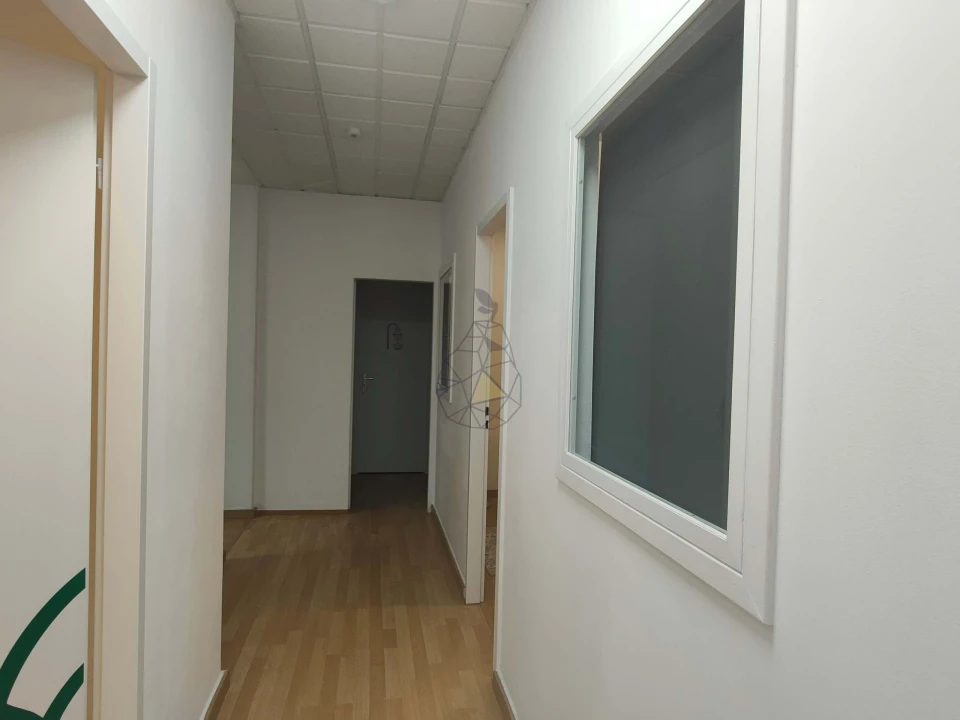 Negócio para Arrendamento em Armação de Pera Foto 8