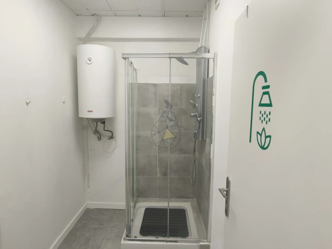 Negócio para Arrendamento em Armação de Pera Foto 14