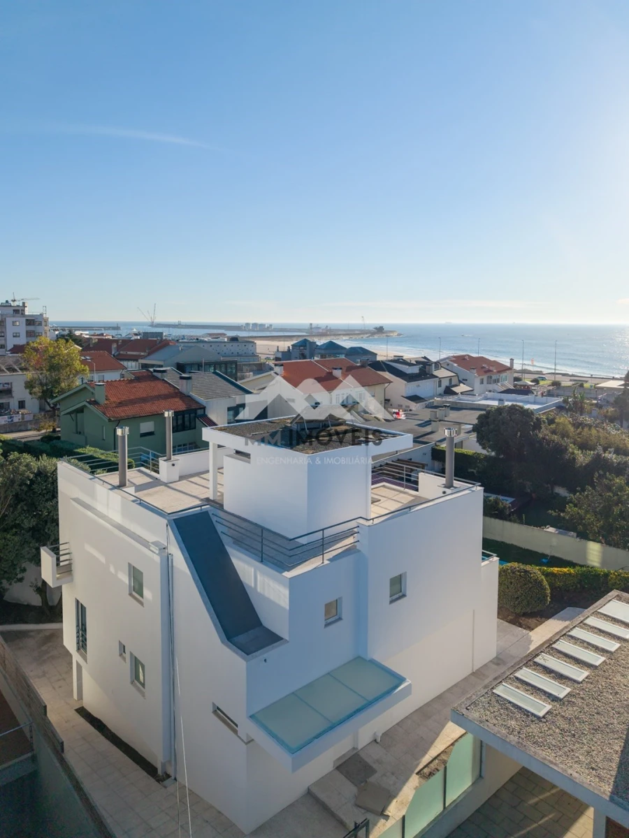 Moradia T4 para Venda em Matosinhos e Leça da Palmeira Foto 30