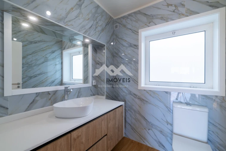 Moradia T4 para Venda em Matosinhos e Leça da Palmeira Foto 8