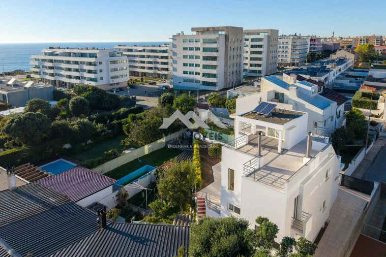 Moradia T4 para Venda em Matosinhos e Leça da Palmeira Foto 24