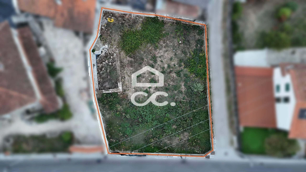 Terreno para Venda em Santa Maria Maior Foto 2