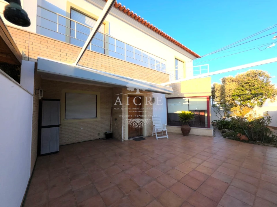 Moradia T3 para Venda em Malagueira e Horta das Figueiras Foto 4