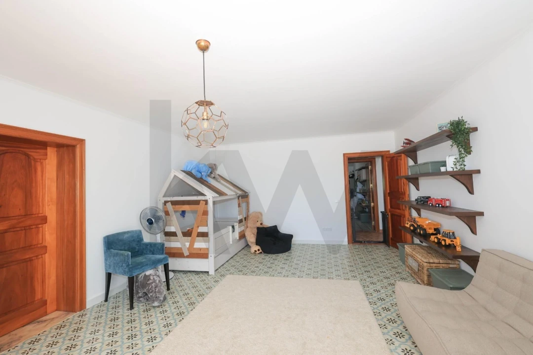 Moradia T5 para Venda em São Silvestre Foto 26