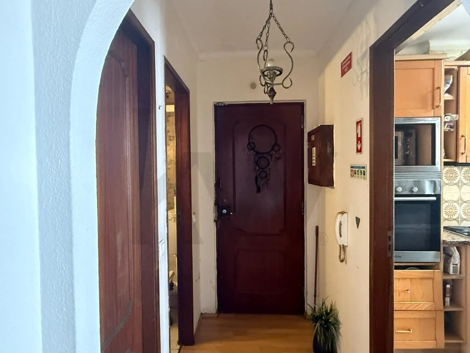 Apartamento T2 para Venda em Portimão Foto 7