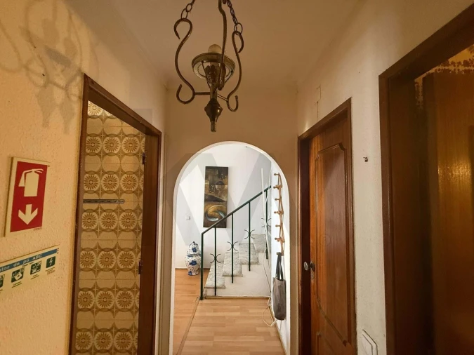 Apartamento T2 para Venda em Portimão Foto 5