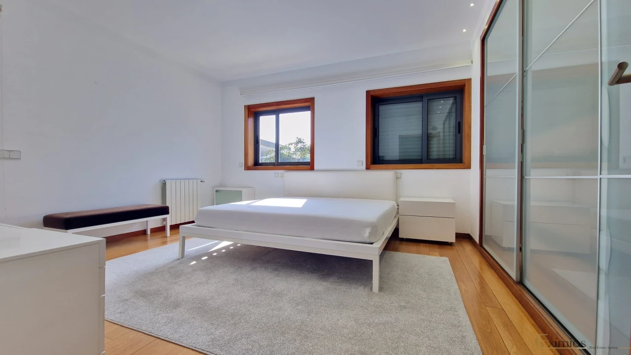 Moradia T5 para Venda em Bougado (São Martinho e Santiago) Foto 18